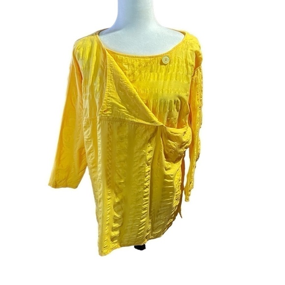 Caron International Tops - Bright Sunny Yellow Textured Top with Fold over neckline-slits on sides-Size 12